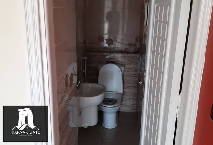 6 eefb7831-b00f-4dd2-b03a-1c8223f8d054. png