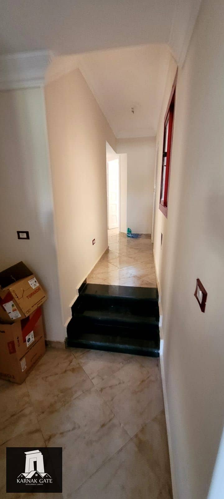 6 fb4e0077-41d7-46e7-8f72-7c2a2be4b37c. jpg