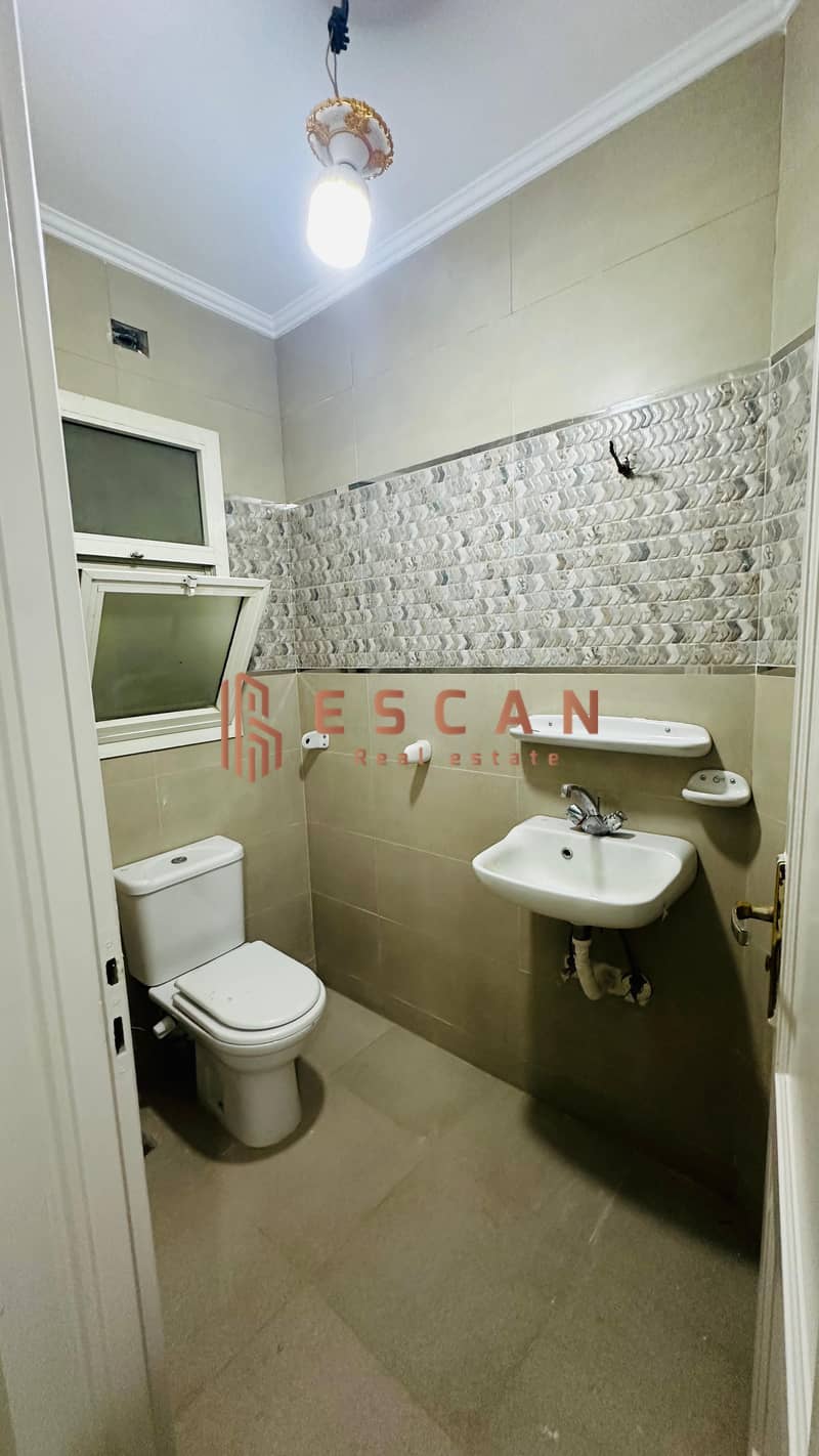 7 d67d3409-3be5-4206-8384-489cd0a812af. jpg
