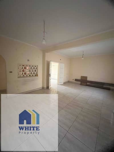 مکتب  للايجار في الدقى، الجيزة - IMG_7551. jpg