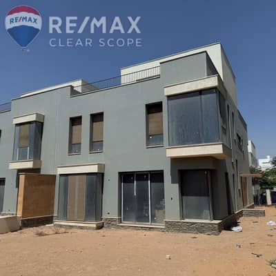5 Bedroom Twin House for Sale in New Cairo, Cairo - 881758bd-e68d-4d9a-9e7b-66309b8c8a45. jpg