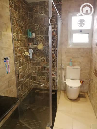 3 Bedroom Penthouse for Sale in Sheikh Zayed, Giza - 2eeeb7a6-4717-4324-b91f-8f4d94aa689f. jpg