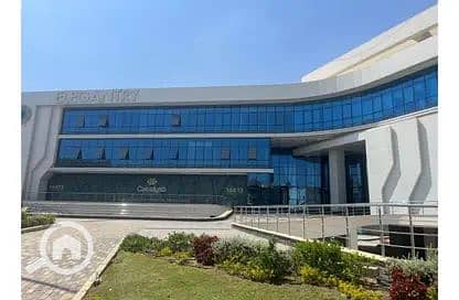 7 Elegantry Mall - Clinic - Admin For Sale. jpg