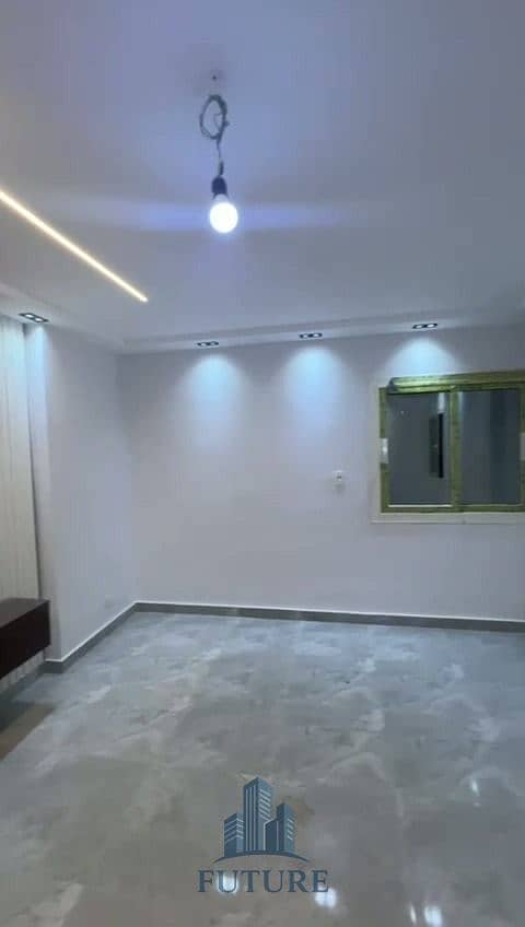 21 WhatsApp Video 2025-09-22 at 00.20. 46_5626f967. mp4_20250922_005011.827. jpg