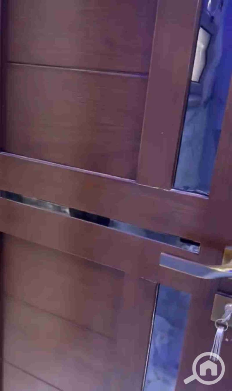 8 20250923_233913. jpg