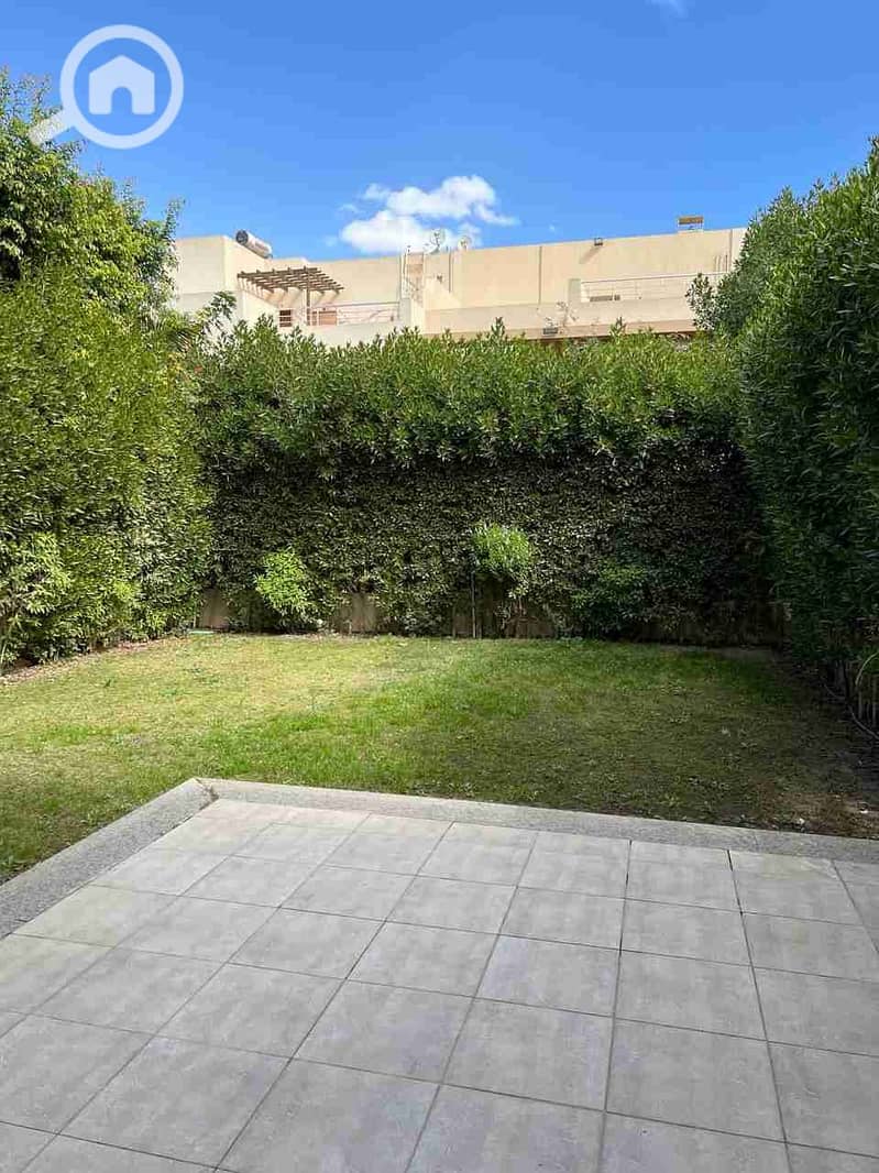 2 1000542680. jpg