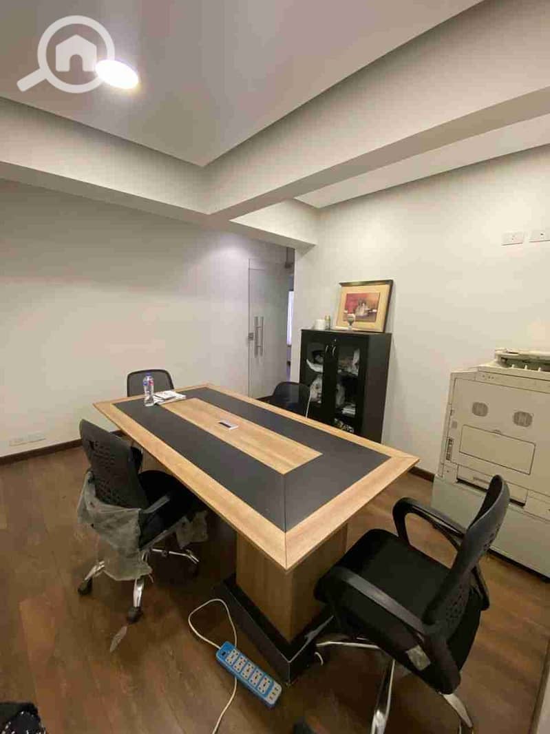 30 1000447867. jpg