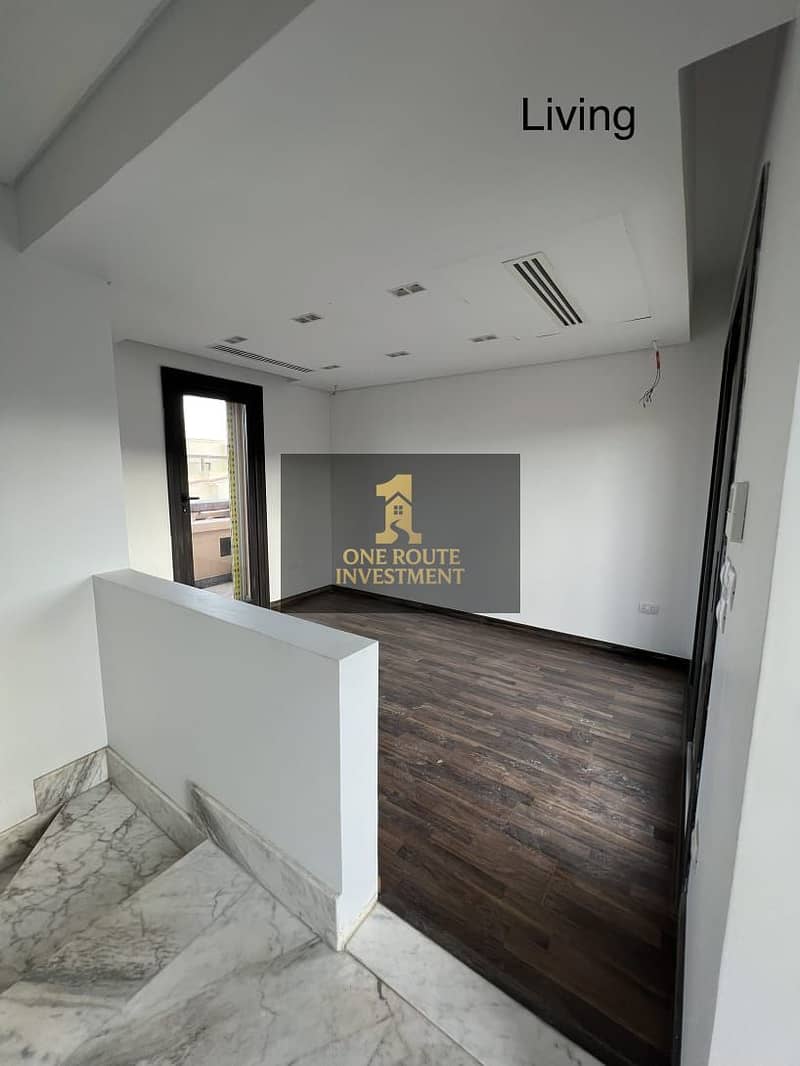 3 WhatsApp Image 2025-09-21 at 1.24. 22 PM (1). jpeg