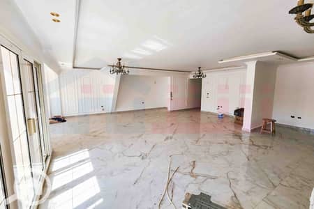 5 Bedroom Duplex for Sale in Smoha, Alexandria - IMG-20250913-WA0117. jpg