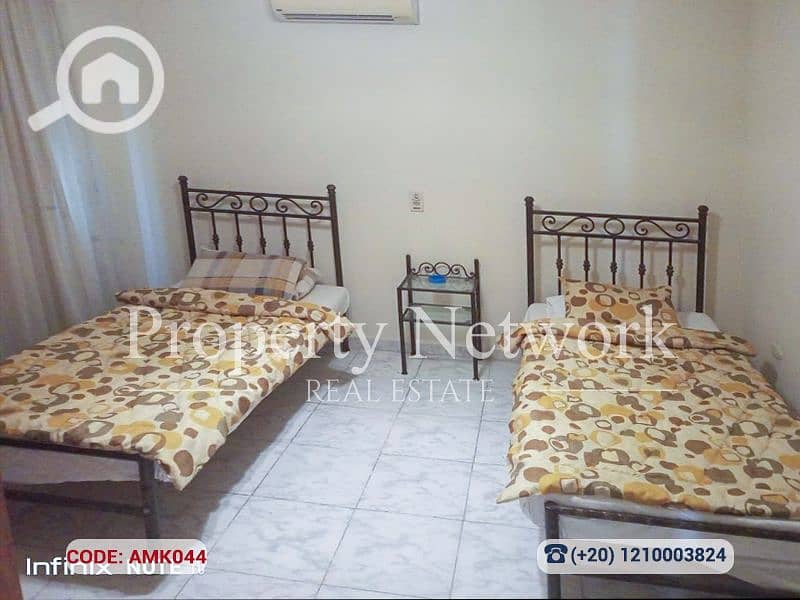 32 AMK044 (33). png