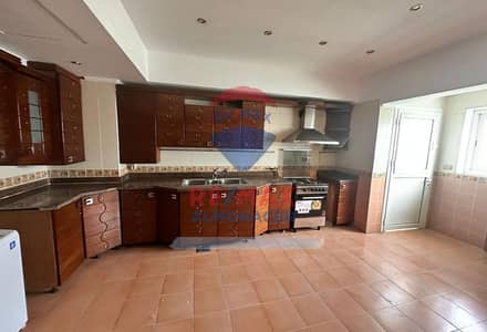 فیلا 7 غرف نوم للايجار في الشيخ زايد، الجيزة - 00b3a9ba-96b4-484f-ab12-596bb063955b. jpg