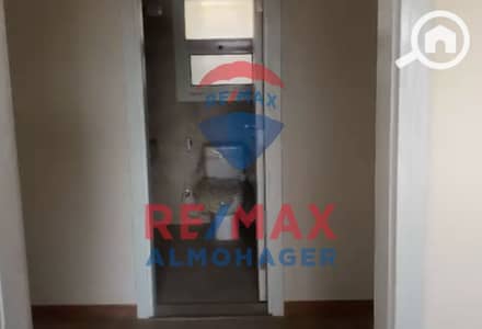 3 Bedroom Duplex for Sale in 6th of October, Giza - 3bc6abcc-077d-4525-ab1e-1327104bfabe. jpg
