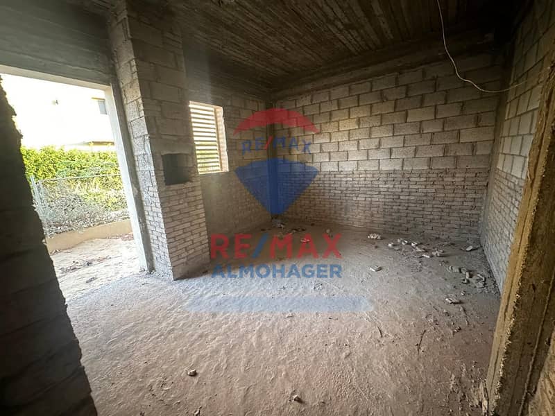 2 WhatsApp Image 2025-09-24 at 11.32. 16 AM. jpeg