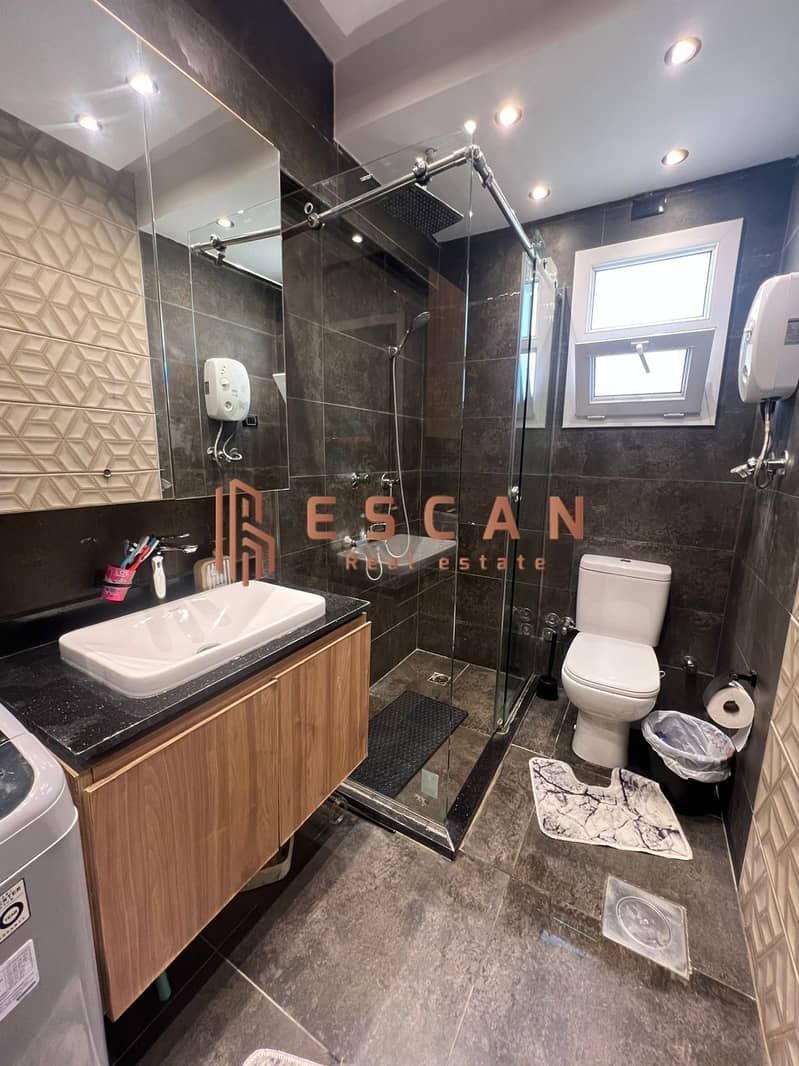 11 U361233 (8). jpeg