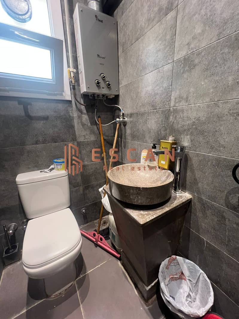 15 U361233 (14). jpeg