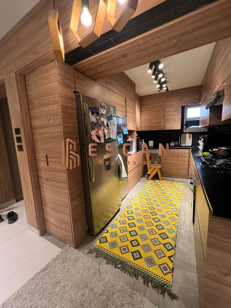 17 U361233 (16). jpeg