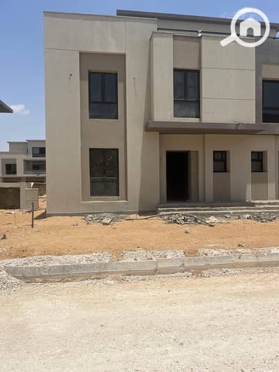 4 Bedroom Twin House for Sale in New Cairo, Cairo - IMG-20250907-WA0011. jpg