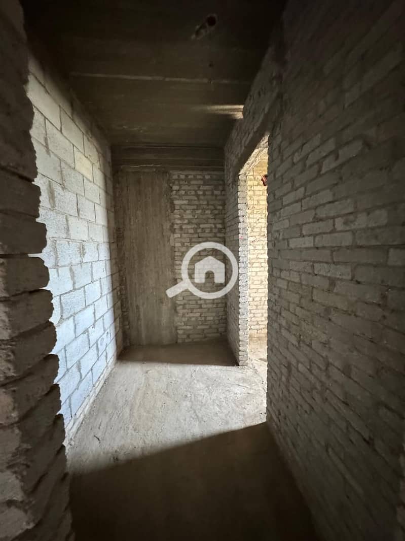 12 69c8ef64-f894-45d8-bfe5-83c1f9f5aebb. jpeg