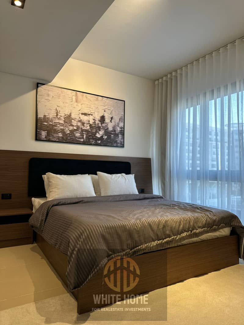 15 8b8770cb-8099-4ef8-be2e-75a712f59e71. jpeg