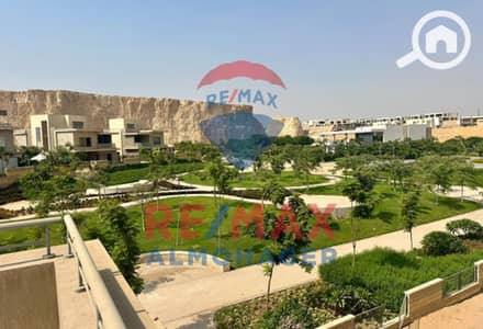 فیلا 4 غرف نوم للبيع في 6 أكتوبر، الجيزة - 6da8982b-0efe-4763-aa46-844d52676308. jpg