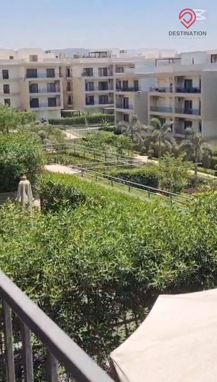 10 385f419a-4747-4ff5-b458-f1ba358b0667. jpg