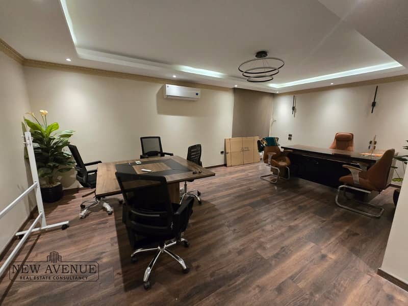 4 58f8ee71-c71b-4390-b867-2ece05ae9c47. jpeg