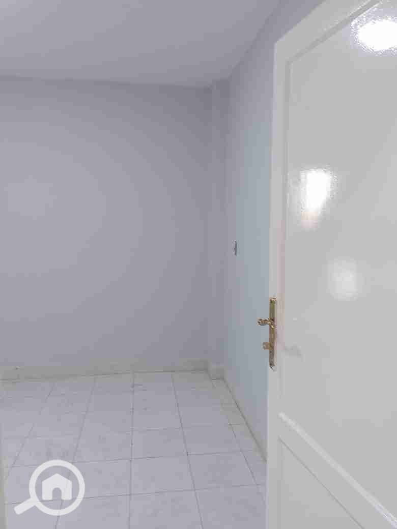 4 1000627601. jpg