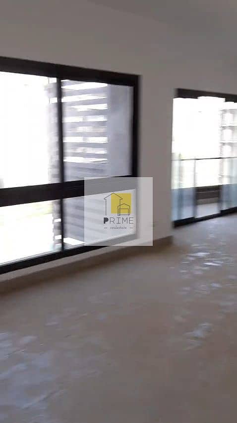 8 WhatsApp Image 2025-09-24 at 17.55. 41_404d6309. jpg