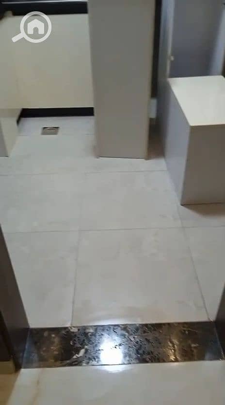 9 1000081204. jpg