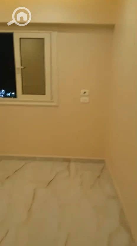 32 1000081184. jpg