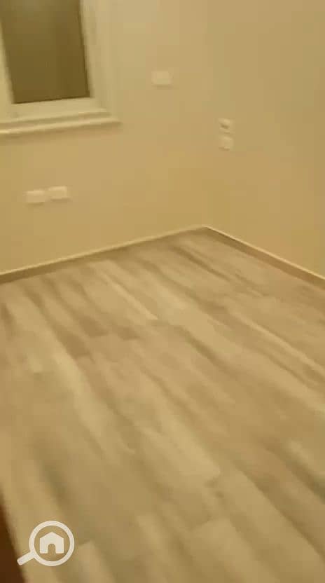 38 1000081178. jpg