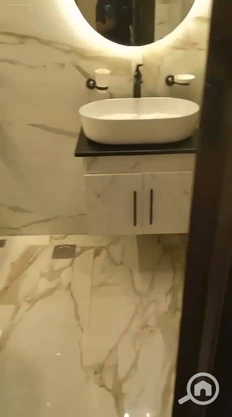 44 1000081173. jpg