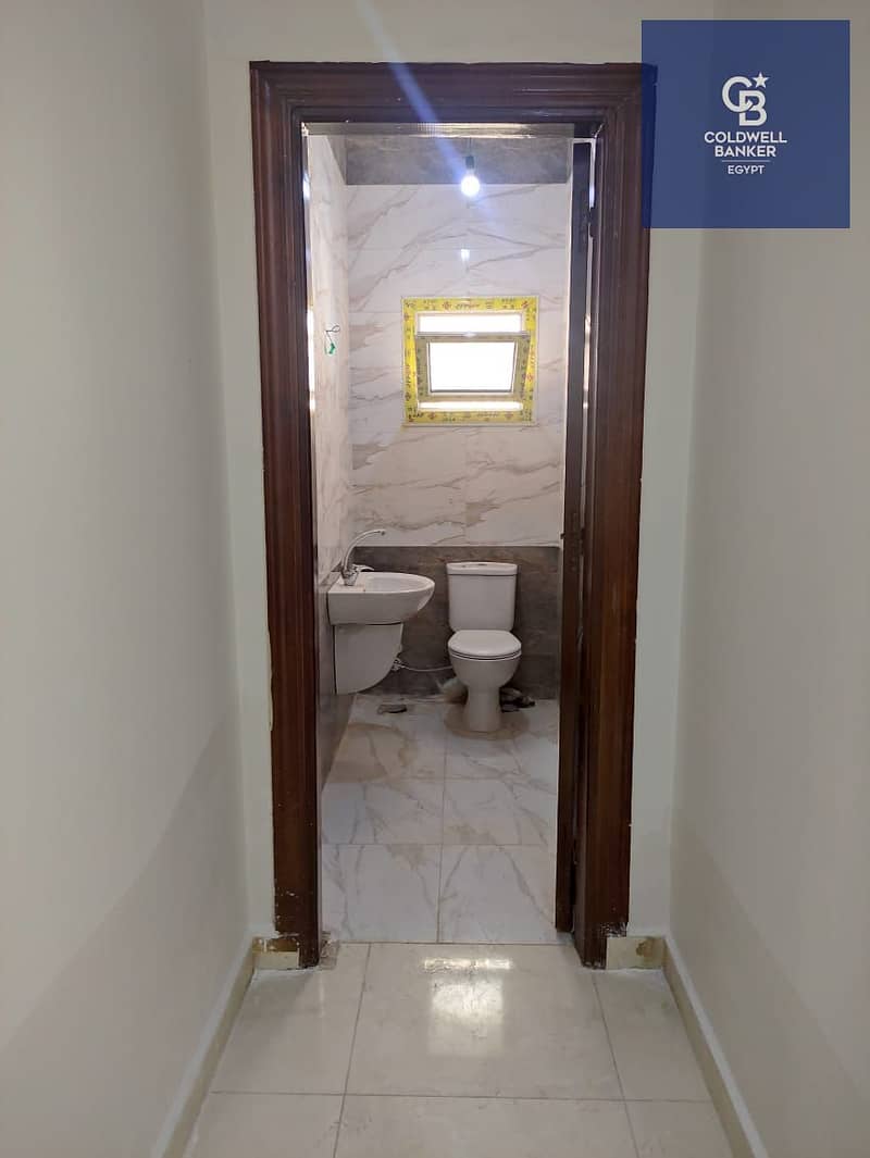 9 WhatsApp Image 2025-09-22 at 11.59. 49 AM (1). jpeg