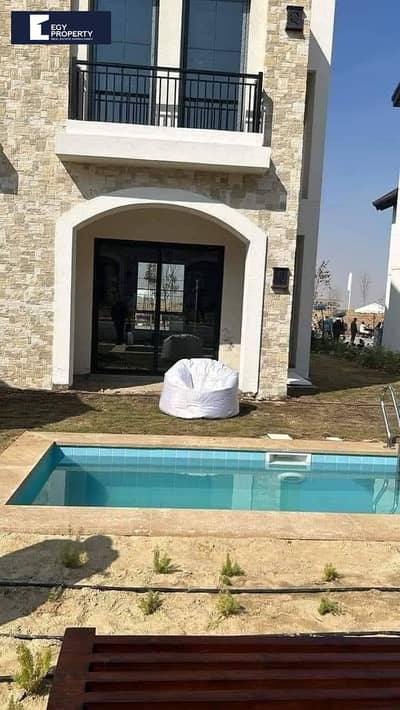 فیلا 4 غرف نوم للبيع في القاهرة الجديدة، القاهرة - 499902288_122109735014870444_8588537928319387295_n. jpg