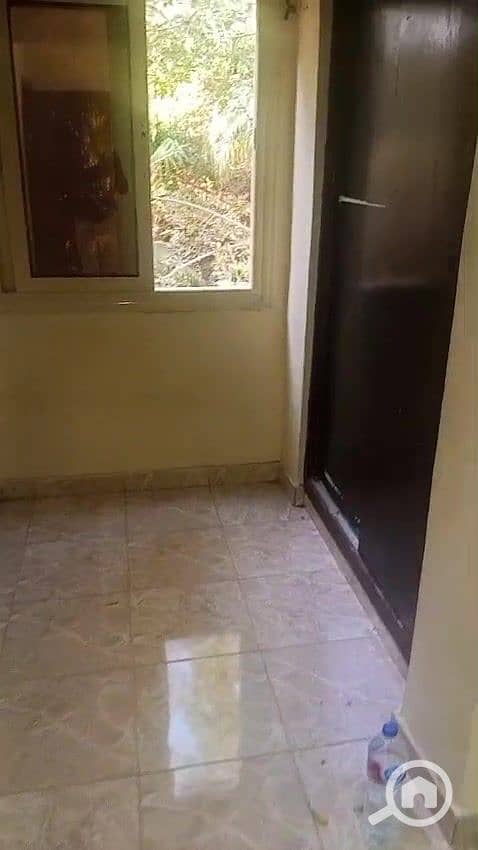 8 WhatsApp Video 2025-09-24 at 16.39. 12_6d5c3316_000059. jpg