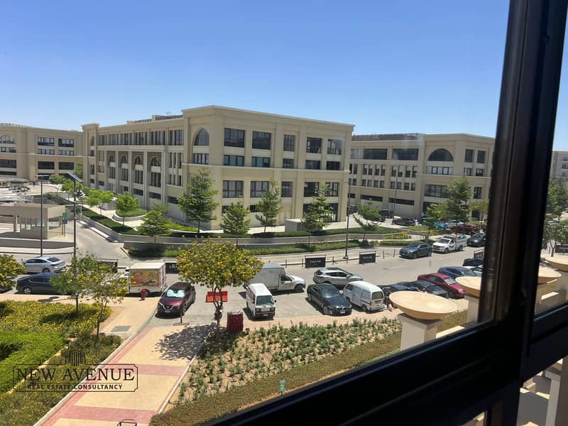 4 WhatsApp Image 2025-09-24 at 11.11. 08 AM. jpeg