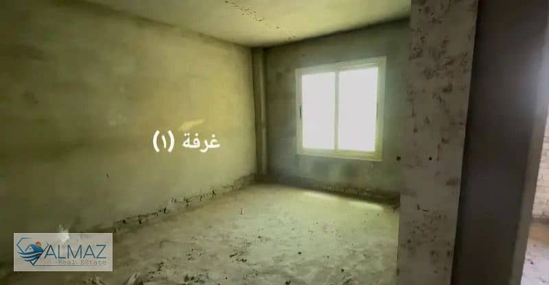 2 WhatsApp Image 2025-09-24 at 4.51. 43 PM. jpeg