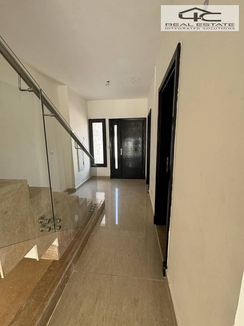 5 WhatsApp Image 2025-05-25 at 4.12. 25 PM (1). jpeg