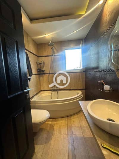 4 Bedroom Flat for Rent in Glim, Alexandria - 5e9e10ec-f043-491d-ae3f-eb911ccde05a. jpg