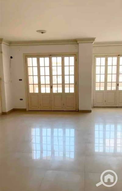 3 Bedroom Apartment for Rent in Smoha, Alexandria - 622c9e4f-0659-4bf7-a6d5-932651f971f4. jpg