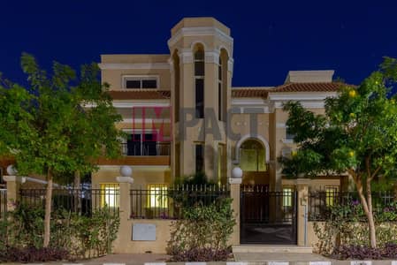 فیلا 5 غرف نوم للبيع في مدينة الشروق، القاهرة - 7c4b5ec6-e83b-4cc1-85a2-ff41c055ccc4. jpeg