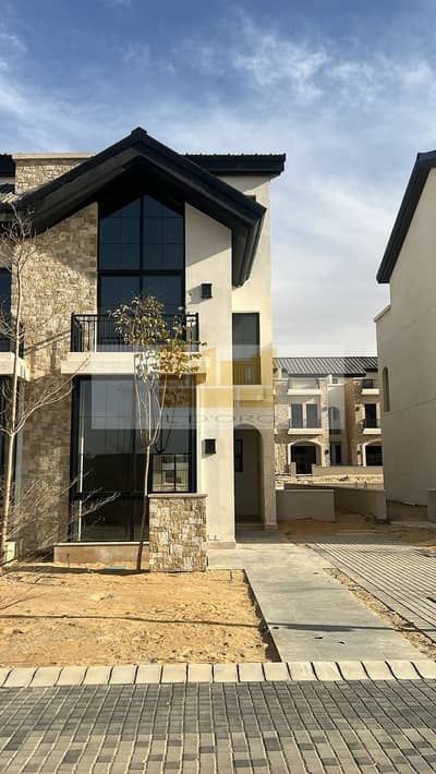 4 Bedroom Townhouse for Sale in New Cairo, Cairo - WhatsApp Image 2025-09-25 at 11.42. 58 AM. jpeg