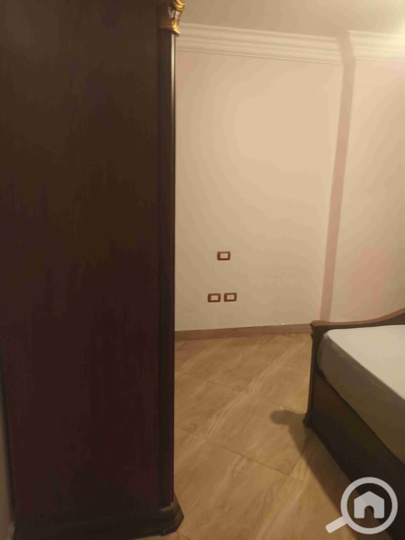5 1001224764. jpg