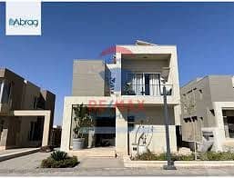 4 Bedroom Townhouse for Sale in 6th of October, Giza - 009 (35). jpeg