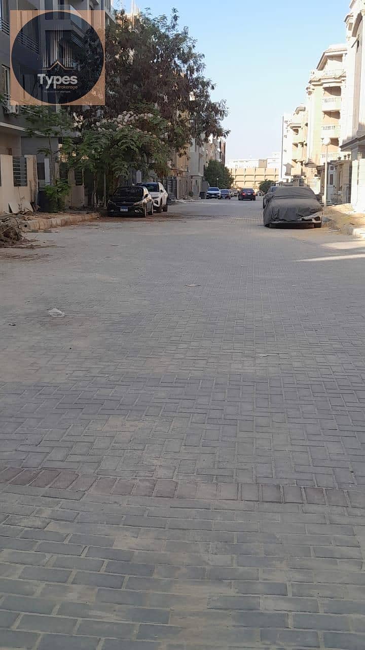 4 WhatsApp Image 2025-09-25 at 14.22. 49_0c1b8f4d. jpg