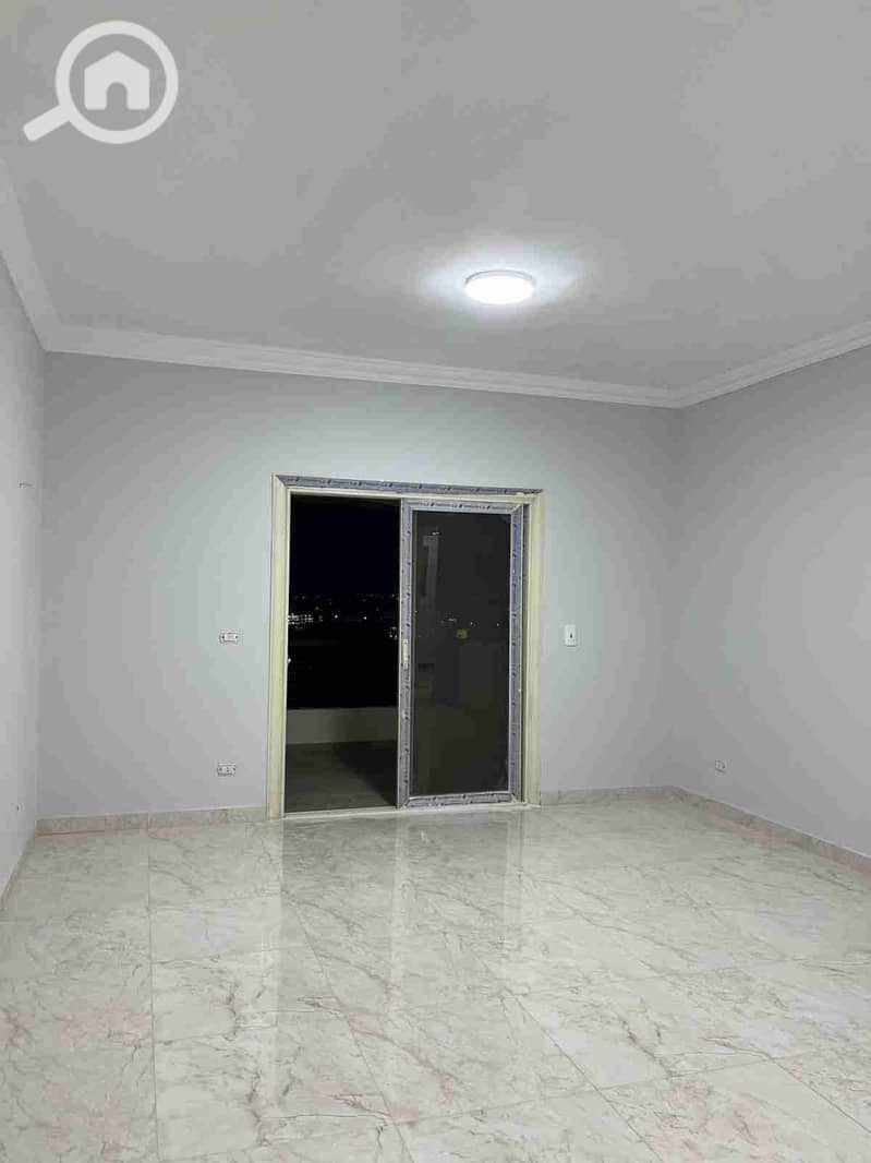 11 1000026370. jpg
