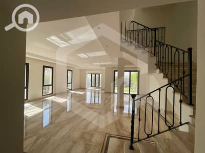 4 Bedroom Townhouse for Rent in Sheikh Zayed, Giza - Courtyard Sodic 1. jpg