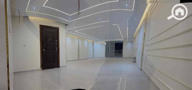 شقة 3 غرف نوم للايجار في حدائق حلوان، القاهرة - 638c4cdf-5225-42b7-b506-e0ac92def69e. jpg