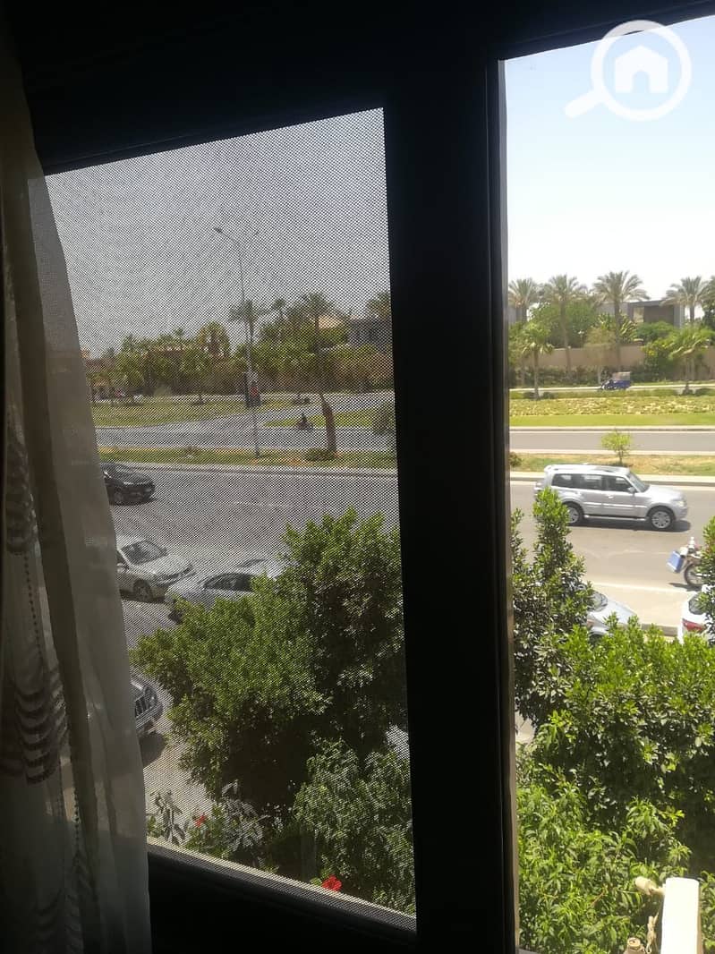4 WhatsApp Image 2025-09-25 at 14.08. 25 (1). jpeg