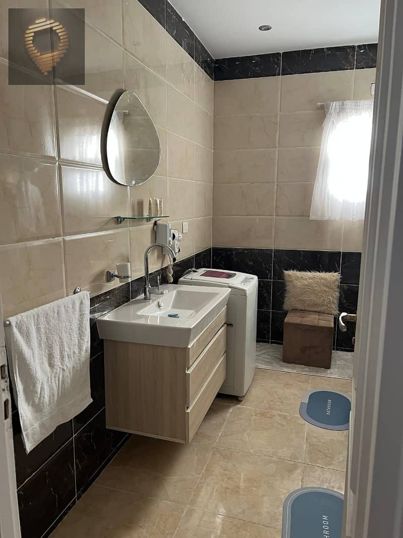 12 صورة واتساب بتاريخ 2025-09-13 في 12.59. 28_7ce9bb1f. jpg